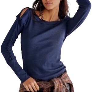 WE THE FREE Braided Daisy Chain Ribbed Top in Blue Size XS— Manufactured Faded